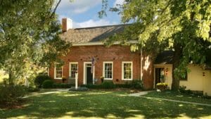 Willis Graves Bed & Breakfast